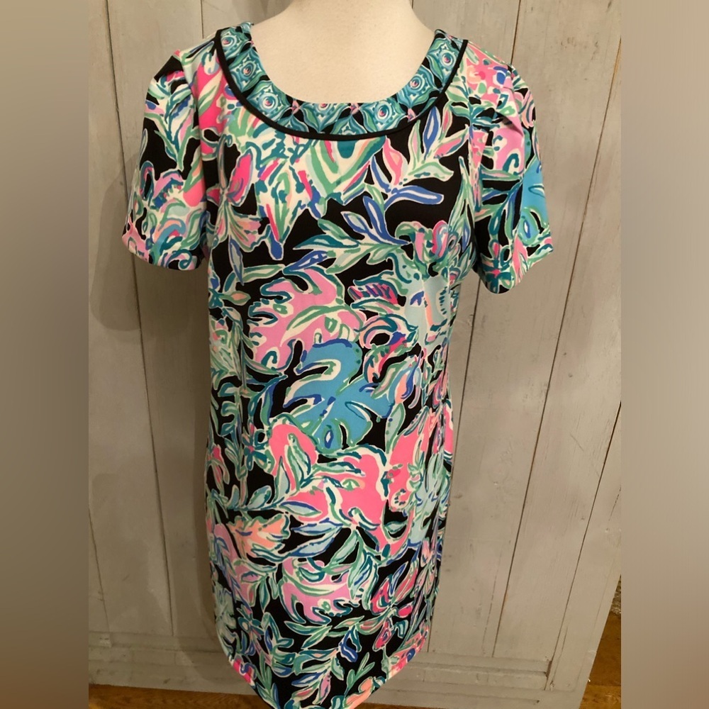 Lilly Pulitzer Onyx "Let's Get Wild" Tamaya Short Sleeve Dress Size Larg…